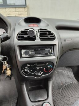Peugeot 206 1.4hdi 50kw 2005 - 158000km - 16