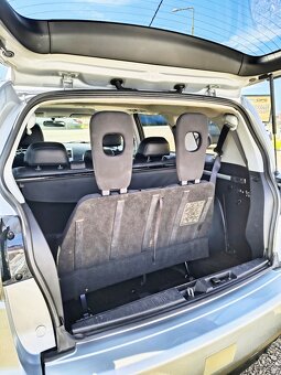 Mitsubishi Outlander 2.0 DI-D 7-miestne - 16