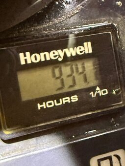 Minibagr JCB 8008CTS - 16