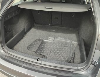 Škoda Octavia Combi Style 4x4 147kW 7AT DSG 04/2022 odp.DPH - 16