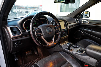 Jeep Grand Cherokee 3.0L V6 TD Summit A/T - 16