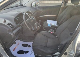 Toyota Corolla Verso 2,0 D4-D Terra Base SFX 16 nafta - 16