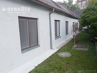 Znížená cena  2 budovy v centre Komárna na predaj - 16