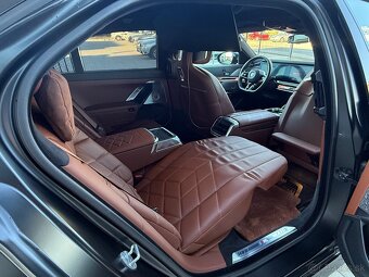 BMW rad7 M 760e xDrive 420kw - 16