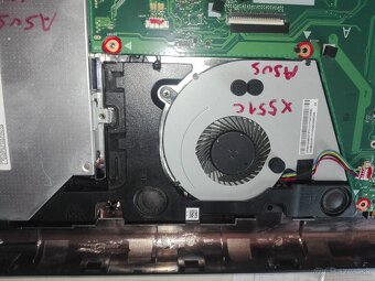 Asus notebooky na diely. - 16