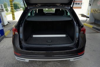 Škoda Octavia Combi 2.0 TDI Scout 4x4 DSG - 16