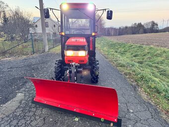 KUBOTA GL23 vyhřívaná kabina • radlice + sypa - 16