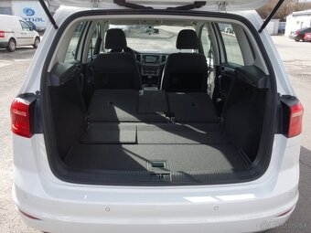 VW Golf - 16