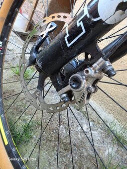 Kellys XL velkost - 16