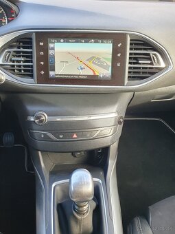 Peugeot 308 1.2 e-THP 130k Business GT line - 16