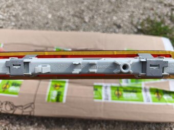 Tretie brzdové svetlo Mercedes GLC , E class , GLA ,Vito - 16