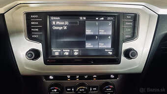 Volkswagen Passat Variant 2.0 TDI BMT Comfortline - 16