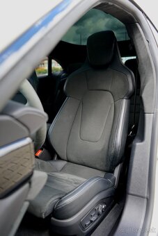Porsche Taycan Sport Turismo GTS - 16