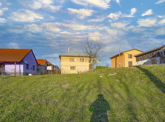 NA PREDAJ, RODINNÝ DOM, POZEMOK 842m2, RASLAVICE - 16