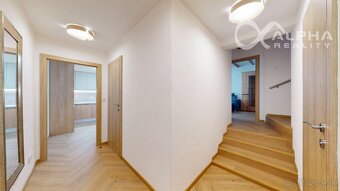 Exkluzívny 2 izbový byt s parkovaním, centrum, Sp. Nová Ves - 16