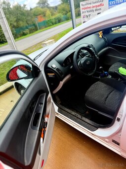 KIA Ceed 2009 1.4 77Kw - 16