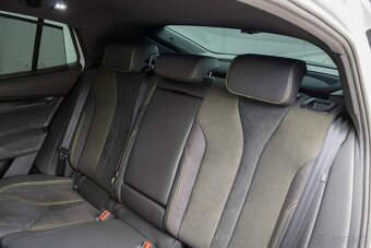 Škoda Enyaq Coupé iV 4x4 RS 2025 - DCC/CANTON/HUD/360 - DPH - 16