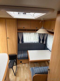 Karavan Hobby 440 De Luxe Predstan , Nosič B , - 16