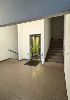 2-izb. byt s dvomi loggiami v novostavbe na Hrachovej ul. v  - 16