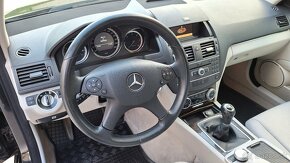 Mercedes-Benz C 220 CDI W204 - 16