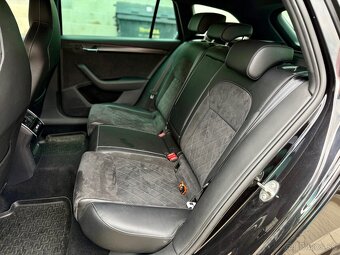 Škoda Superb Combi III 1.4TSi iV Sportline Virtual DCC 2021 - 16