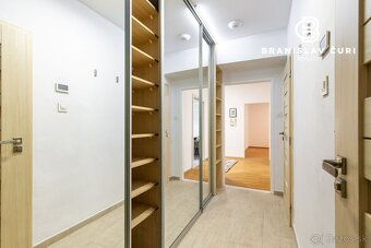 REZERVOVANÉ - Priestranný 4-izbový byt v centre Košíc na Kom - 16