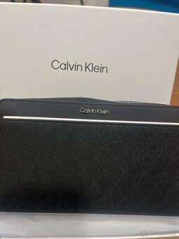 Damske značkové peňaženky CK, GUESS, VALENTINO - 16