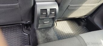 VW Passat B7 1.6TDi-77KW - 16