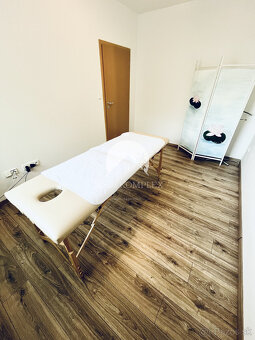 Reality KOMPLEX s.r.o., Vám ponúka na predaj 3-izbový byt v  - 16