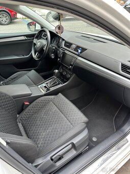 PREDÁM ŠKODA SUPERB 2.0TDI 4x4 140kw - 16