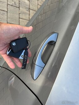 / / / R E Z E R V É / / / Superb 3 sedan 1.8TSI 132kW 180K - 16