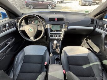 🔵 Škoda Octavia Combi 2.0 TDI RS - 16