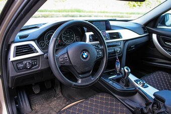 BMW Rad 3 Touring 318d - 16