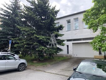 REZERVOVANÉ - GARÁŽ O ROZLOHE 22 M2 V GARÁŽOVOM DOME, AMERIC - 16