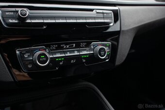 BMW X1 xDrive 25i xLine A/T - 16