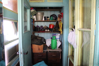 EXKLUZÍVNE-SPEKTRUM REALITY- Na Predaj  záhradná chatka s po - 16