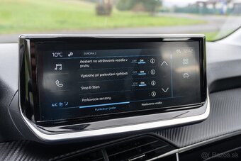 Peugeot 208 1,2 benzín - 16