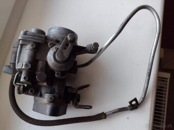 Predám náhradné diely ARO 10 1,4 benzín - 16