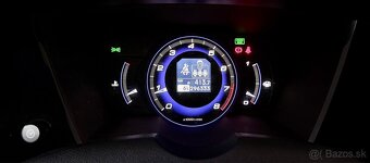 HONDA CIVIC 1.8 VTEC SPORT - 16