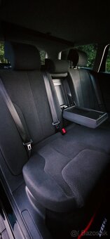 • Volkswagen Passat B6 2.0 TDI 103kw roku výroby 2005 • - 16
