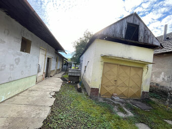 Na predaj - Rodinný dom- s pozemkom 739m² - 16