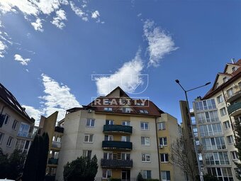 Výnimočný 4 izbový byt v TOP lokalite na predaj - 16