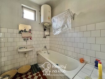 Na predaj 3-izbový rodinný dom v obci Strekov - 16