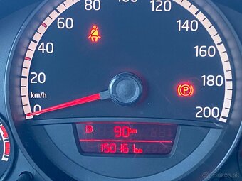 Volkswagen up 11/2012 1.0 MPI 44 kW 5dv. - 16