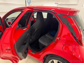 Toyota Aygo 1.0 Benzin r.2020 113 000km slovenské auto✅ - 16