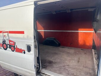 2003 Ford Transit - 16