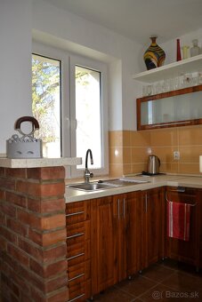 PREDAJ- ZREKONŠTRUOVANÝ RODINNÝ DOM - DOLNÝ OHAJ - 16