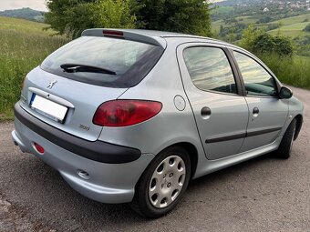 Peugeot 206 1.1 benzín 44kw - 16