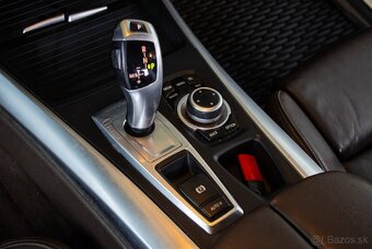 BMW X5 xDrive30d M packet 180kW AT8 - 16