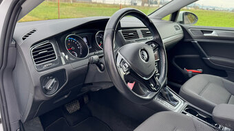 Volkswagen Golf e - 16